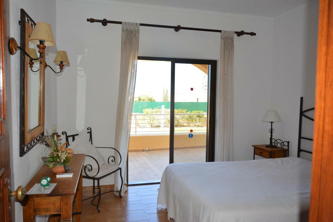 Villa Paraiso - 4 Bedrooms And Pool Albufeira Exterior foto